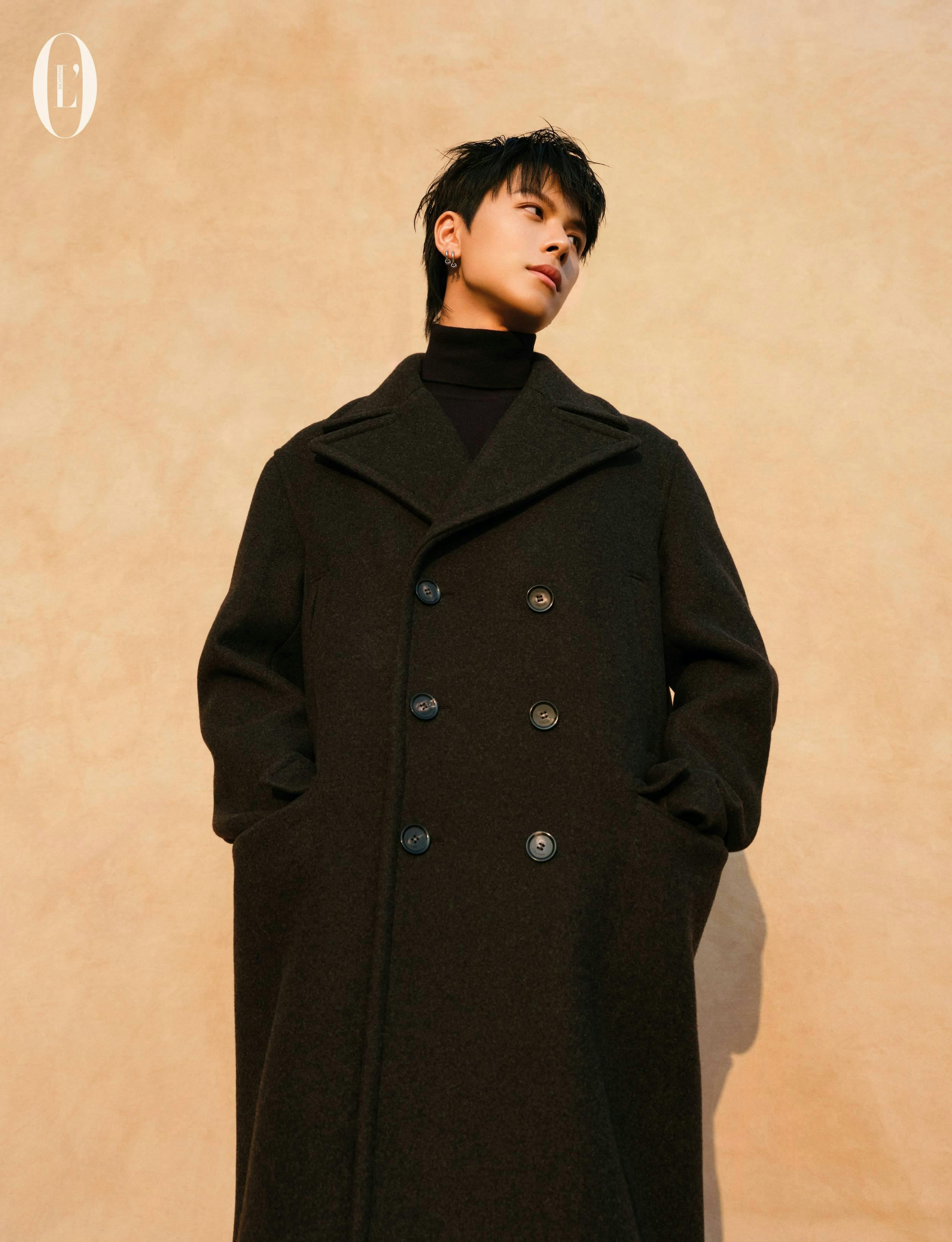 clothing coat overcoat trench coat